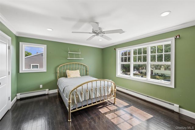1210 Hyman Avenue, Bay Shore, NY 11706