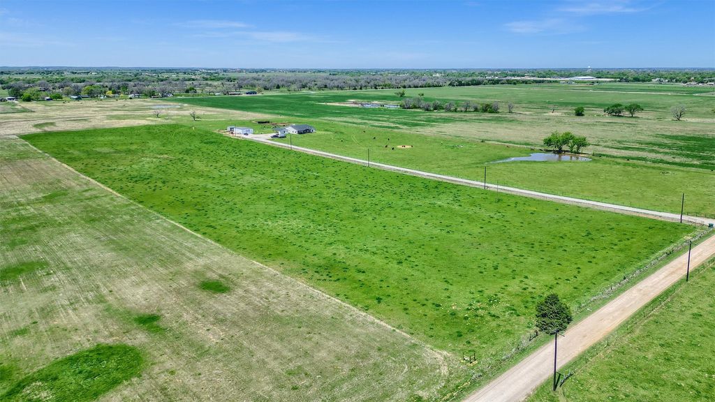 11 ac South Road, Whitesboro, TX 76273