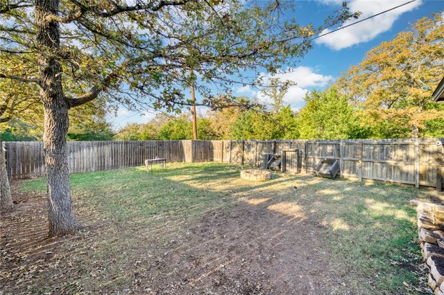 4400 Reveille Road, College Station, TX 77845