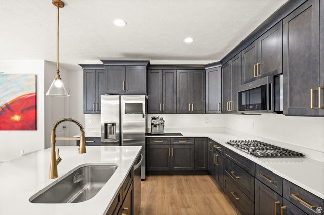 1229 W BRINKERHOFF DR, West Jordan, UT 84084