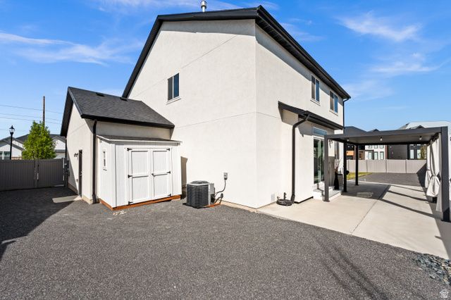 1229 W BRINKERHOFF DR, West Jordan, UT 84084