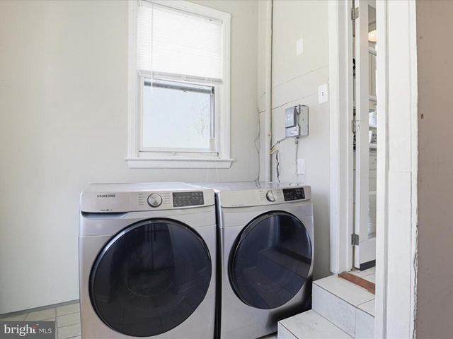 16115 HOLLY DR, Waldorf, MD 20601