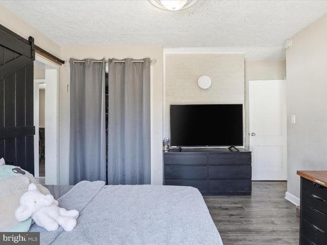 16115 HOLLY DR, Waldorf, MD 20601