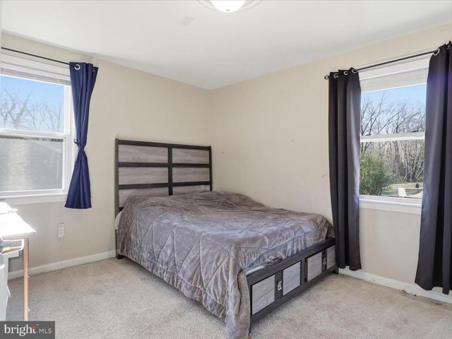 16115 HOLLY DR, Waldorf, MD 20601