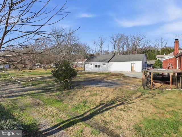 16115 HOLLY DR, Waldorf, MD 20601