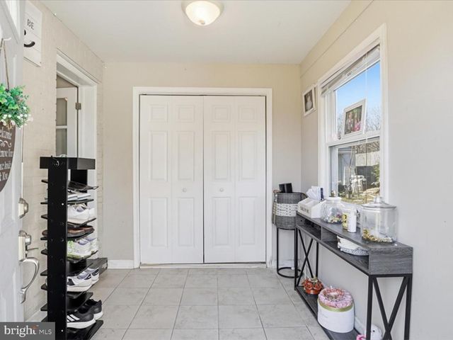 16115 HOLLY DR, Waldorf, MD 20601