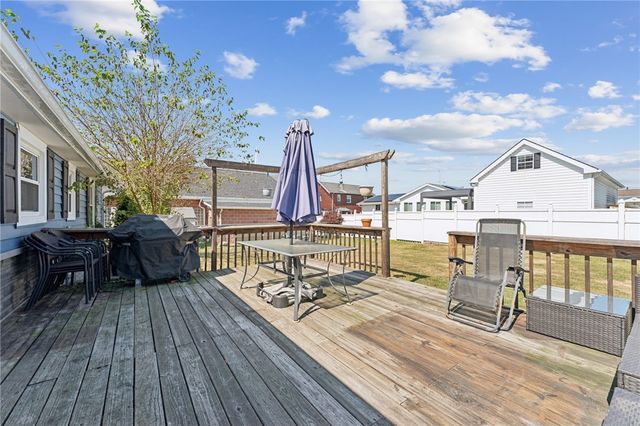 611 Alexander Ave, Monaca, PA 15061