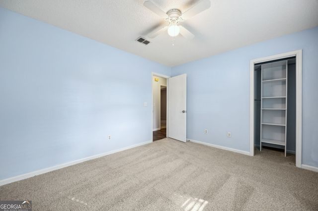 295 Mallard Pointe Drive, Woodbine, GA 31569