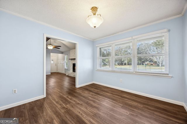 295 Mallard Pointe Drive, Woodbine, GA 31569