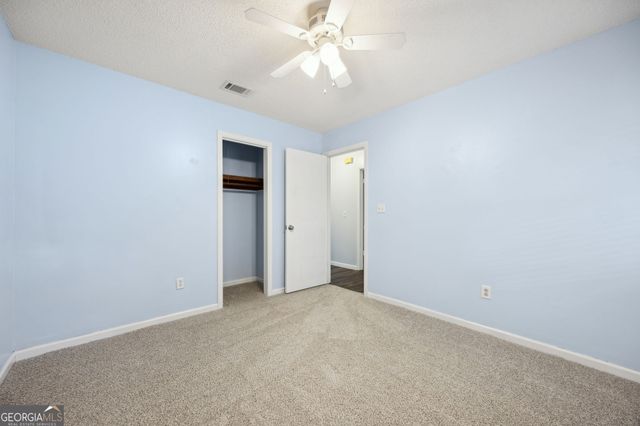 295 Mallard Pointe Drive, Woodbine, GA 31569