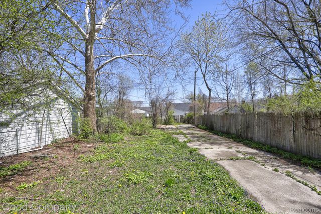18956 Marlowe Street, Detroit, MI 48235