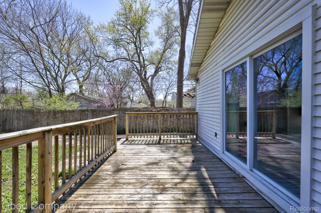 18956 Marlowe Street, Detroit, MI 48235