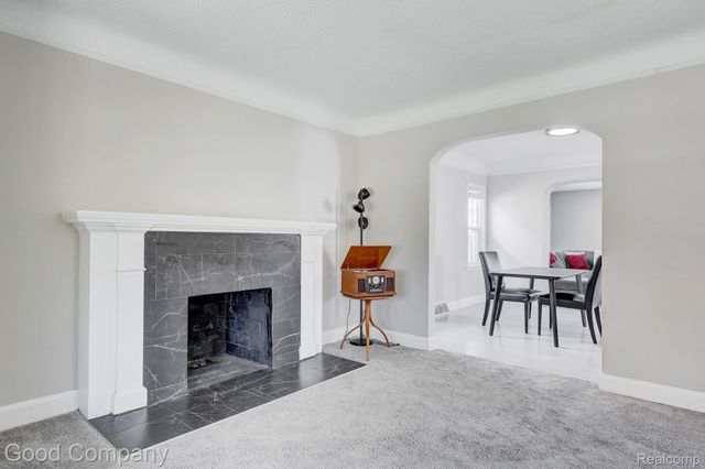 18956 Marlowe Street, Detroit, MI 48235