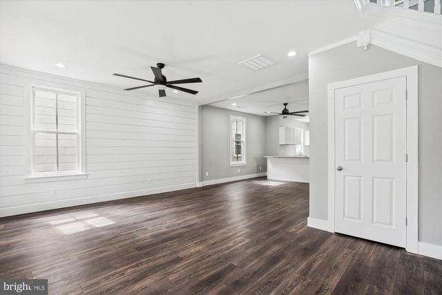 305 WILLIS ST, Cambridge, MD 21613
