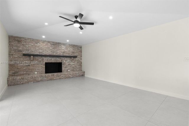 8010 SW 188th St, Cutler Bay, FL 33157