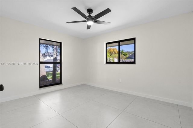 8010 SW 188th St, Cutler Bay, FL 33157