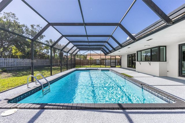 8010 SW 188th St, Cutler Bay, FL 33157