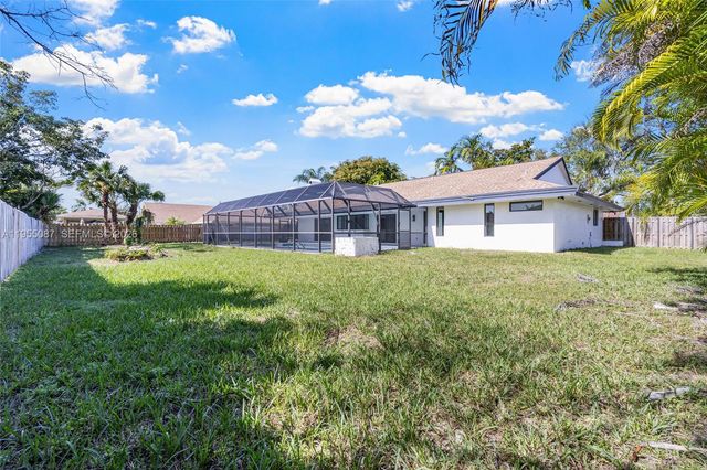 8010 SW 188th St, Cutler Bay, FL 33157