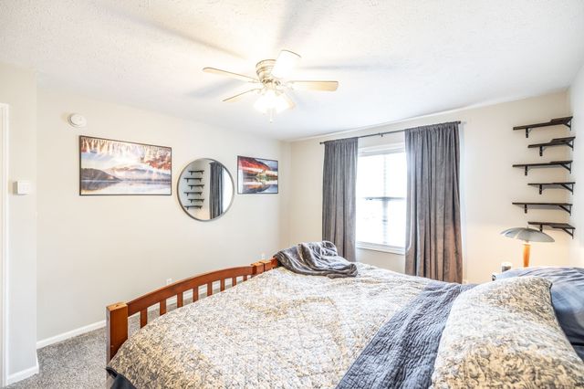 1888 Darlington Dr, Clarksville, TN 37042