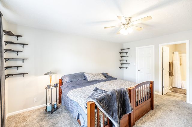 1888 Darlington Dr, Clarksville, TN 37042