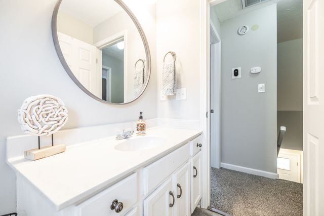 1888 Darlington Dr, Clarksville, TN 37042