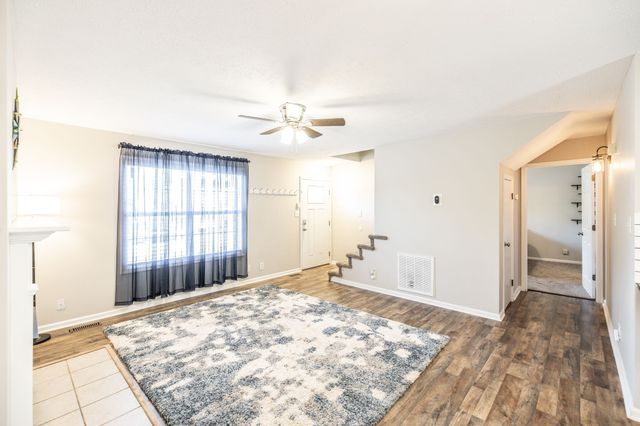 1888 Darlington Dr, Clarksville, TN 37042