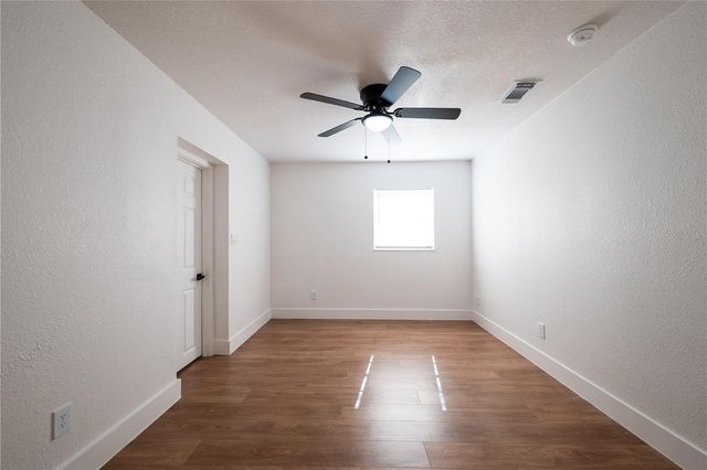 5248 KING STREET, Zephyrhills, FL 33542