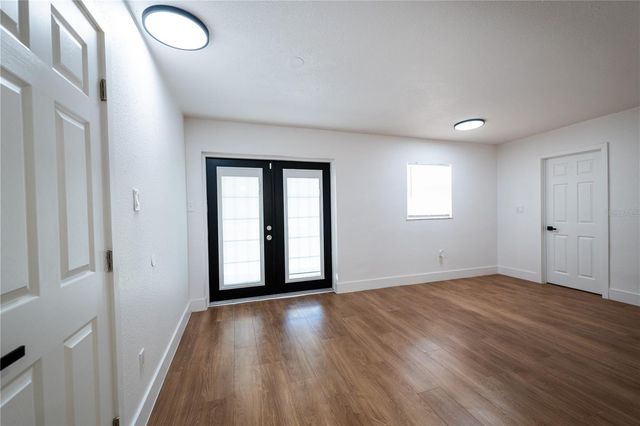 5248 KING STREET, Zephyrhills, FL 33542