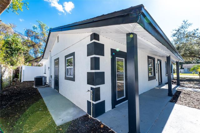 5248 KING STREET, Zephyrhills, FL 33542