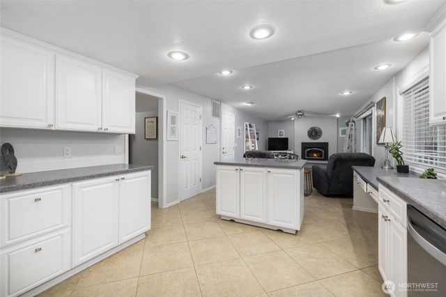 8705 Rivercrest Avenue, Everett, WA 98208