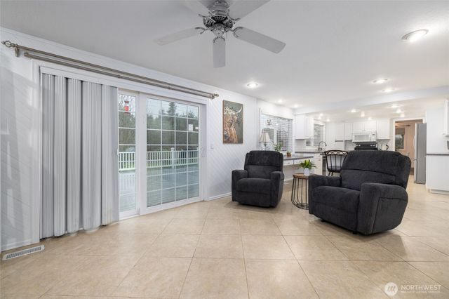 8705 Rivercrest Avenue, Everett, WA 98208