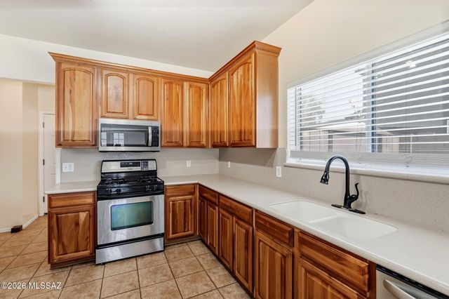 18777 S Avenida Paso Cortito, Sahuarita, AZ 85629