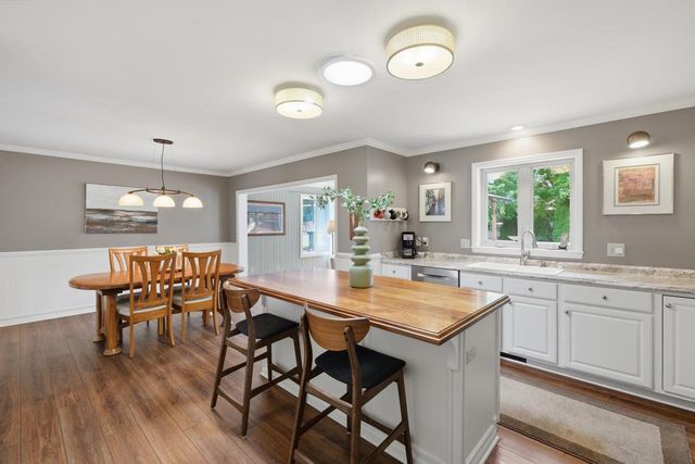 1182 Broadway Drive, Sun Prairie, WI 53590