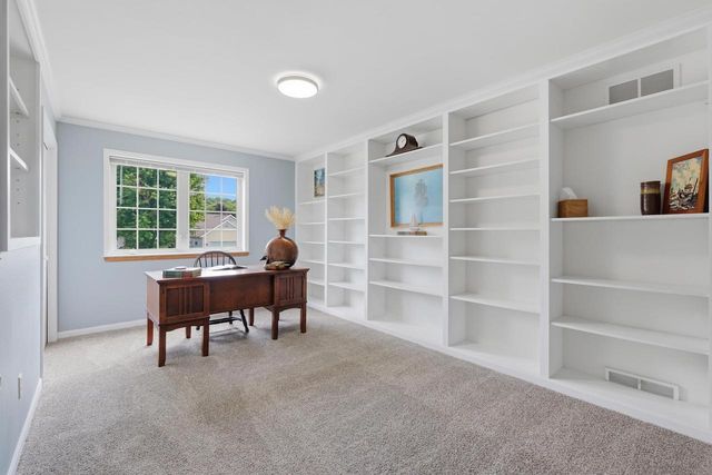 1182 Broadway Drive, Sun Prairie, WI 53590