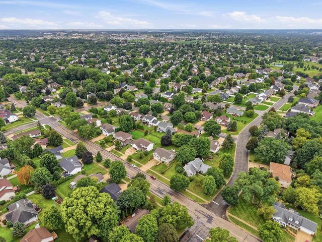 1182 Broadway Drive, Sun Prairie, WI 53590