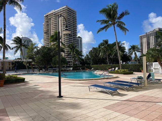 19390 Collins Avenue 308, Sunny Isles Beach, FL 33160