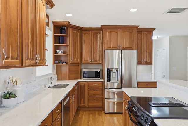 21 Nashoba Road, Littleton, MA 01460