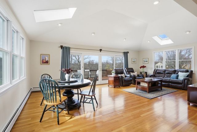 21 Nashoba Road, Littleton, MA 01460