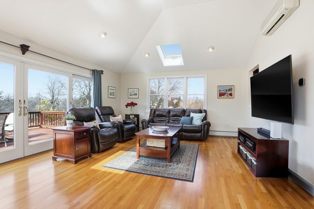 21 Nashoba Road, Littleton, MA 01460