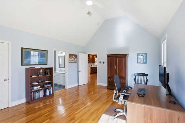 21 Nashoba Road, Littleton, MA 01460