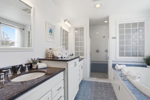 21 Nashoba Road, Littleton, MA 01460