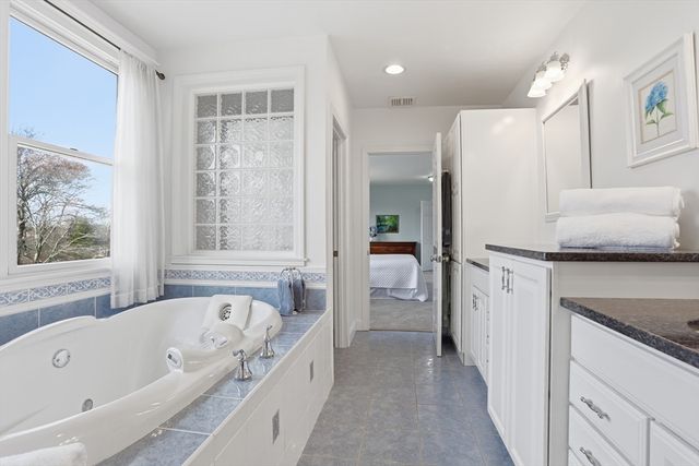 21 Nashoba Road, Littleton, MA 01460