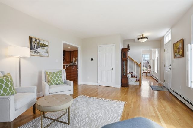 21 Nashoba Road, Littleton, MA 01460