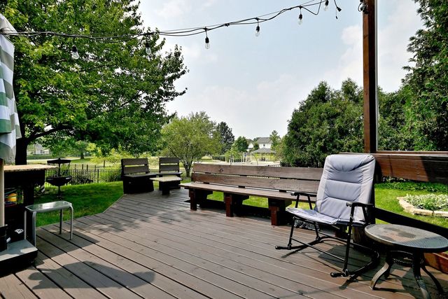 27W168 Chartwell Drive, Winfield, IL 60190