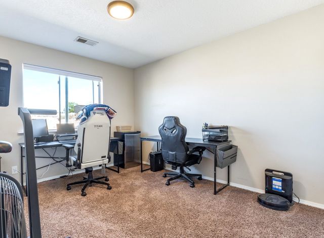 200 Aldaba Circle NE, Rio Rancho, NM 87124