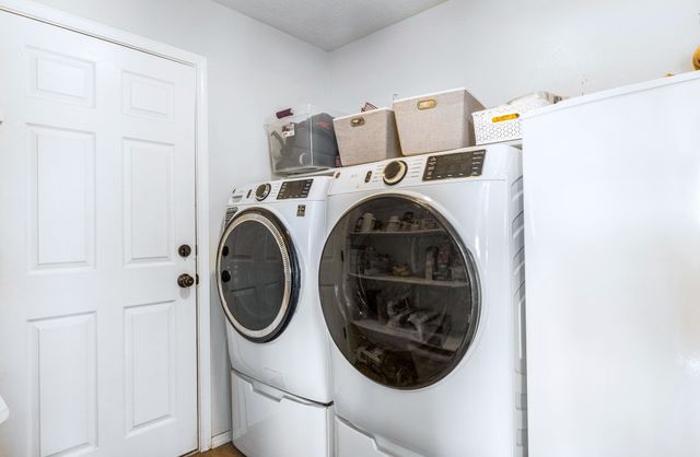 200 Aldaba Circle NE, Rio Rancho, NM 87124