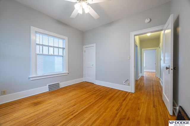 1320 N 19Th Street, Lincoln, NE 68503