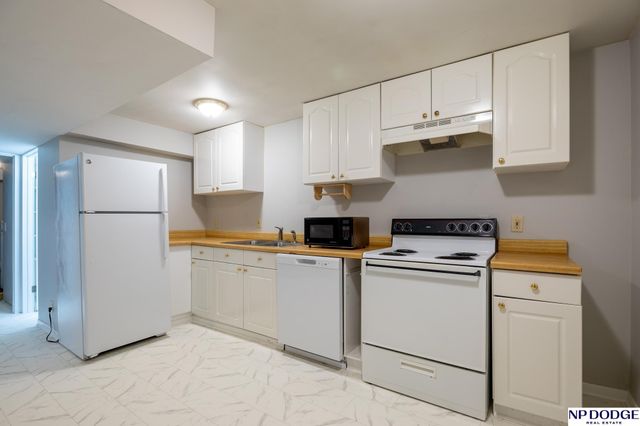1320 N 19Th Street, Lincoln, NE 68503