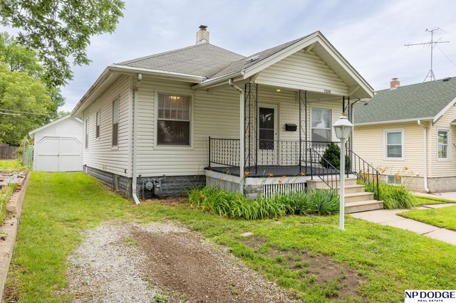 1320 N 19Th Street, Lincoln, NE 68503