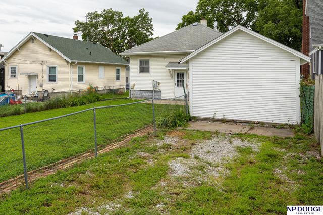 1320 N 19Th Street, Lincoln, NE 68503